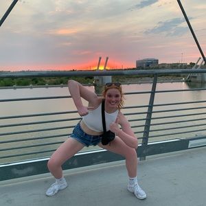 Meet your Posher, Amy